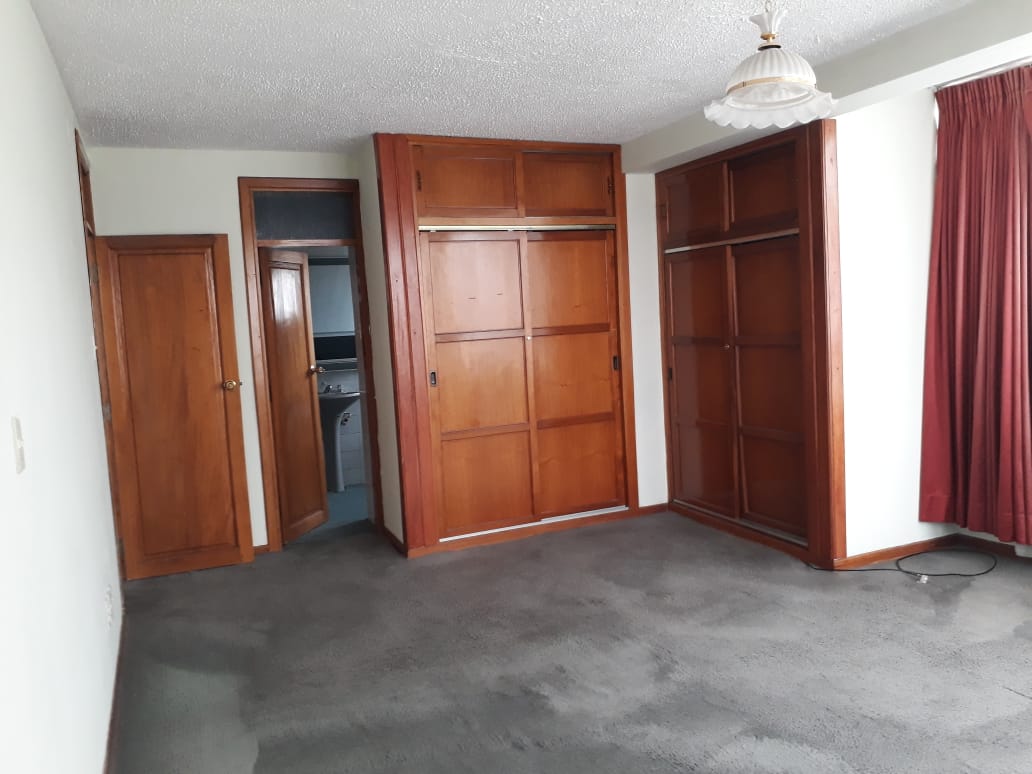Departamento de 3 dormitorios en Irpavi